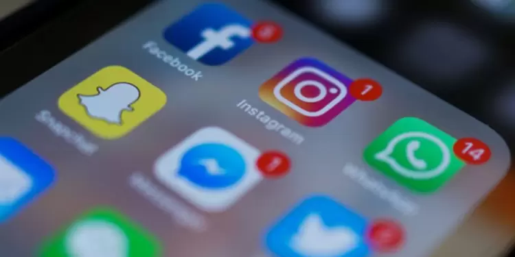 Instagram Repost