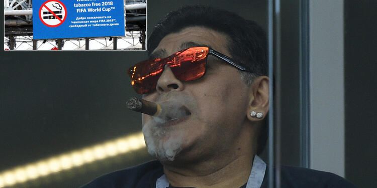 Maradona en el palco de Otkrytie Arena