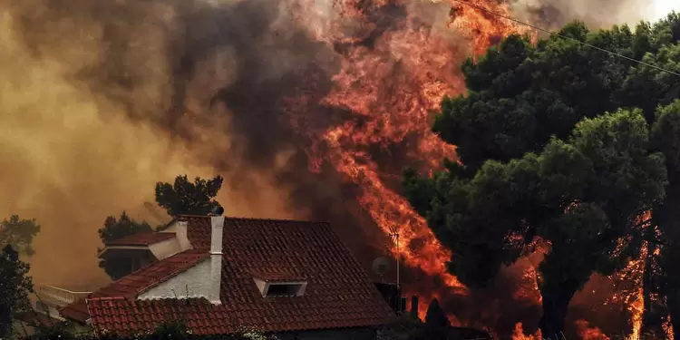 Incendios voraces en Grecia