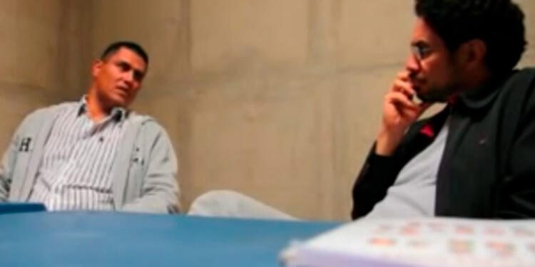 Juan Guillermo Monsalve e Iván Cepeda el 16 de septiembre de 2011 en la cárcel de Cómbita, en Boyacá