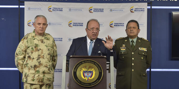 El ministro Luis Carlos Villegas en rueda de prensa El ministro Luis Carlos Villegas en rueda de prensa