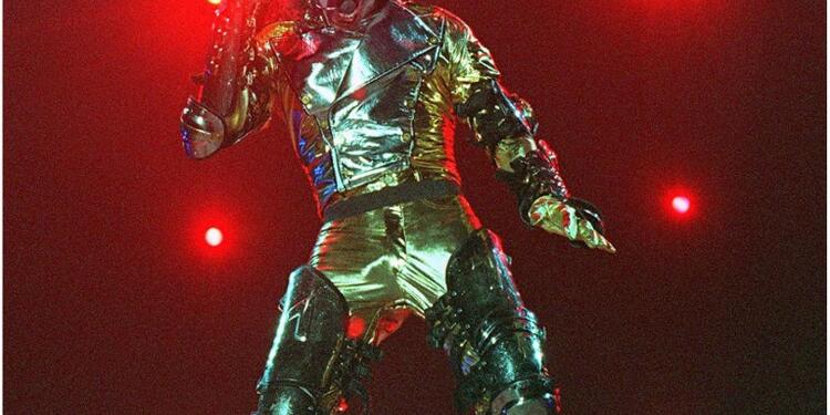 Michael Jackson en concierto en el marco del History Tour (1997) en Johannesburg, Sudáfrica