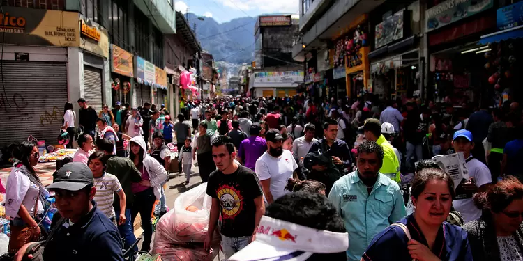 El sector de comerciantes en la calle 13 con Caracas, en el centro de Bogotá