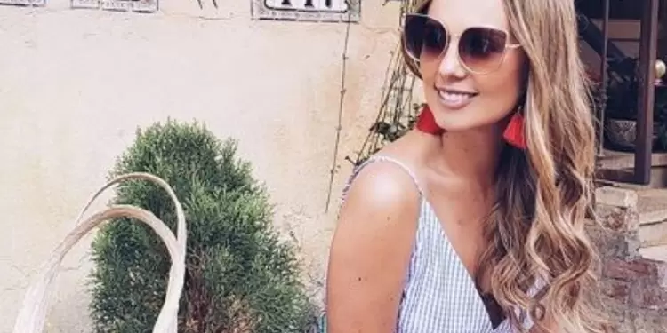 Milena López muestra con orgullo su celulitis