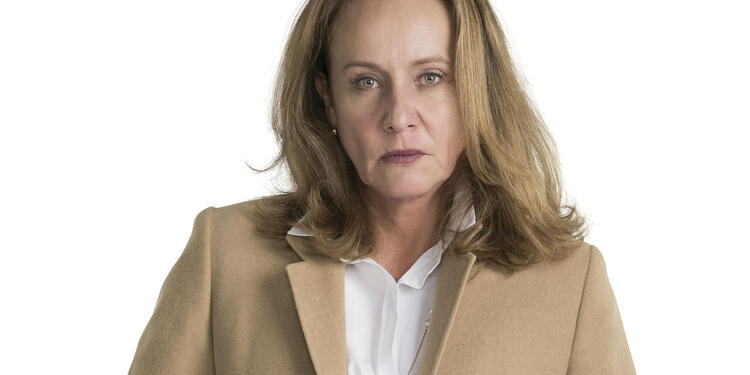 Alejandra Borrero (56 años)