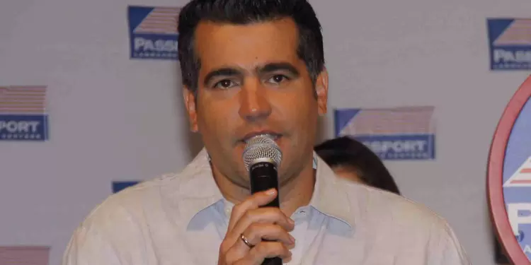 Carlos Calero.