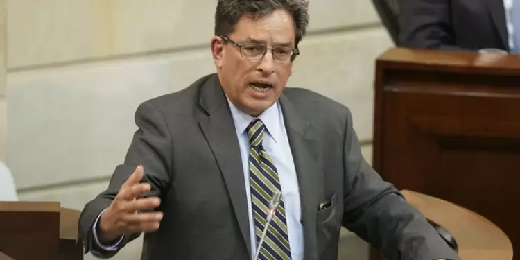 El ministro de Hacienda, Alberto Carrasquilla.