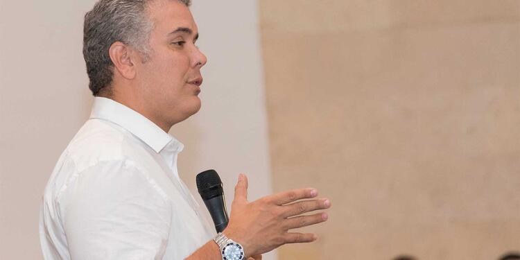 El presidente Iván Duque hizo una 'vaca' entre sus ministros.