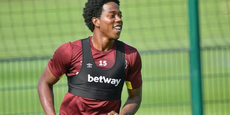 Carlos Sánchez, entrenamientos West Ham