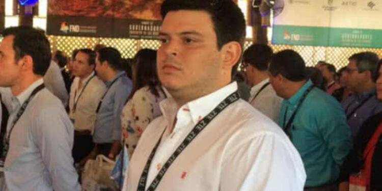 Alejandro Lyons