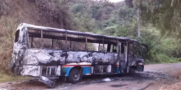 Bus incinerado Florida, Valle Bus incinerado Florida, Valle