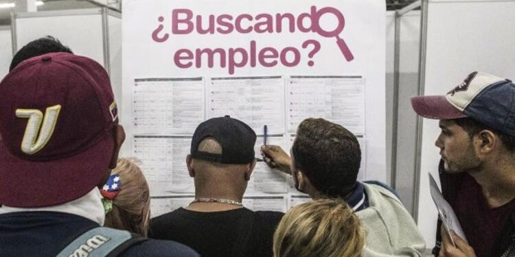 Buscando empleo