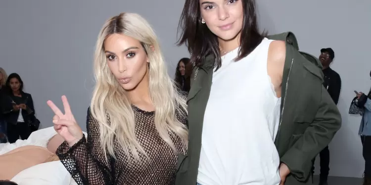 Foto inédita de Kim Kardashian y Kendall Jenner