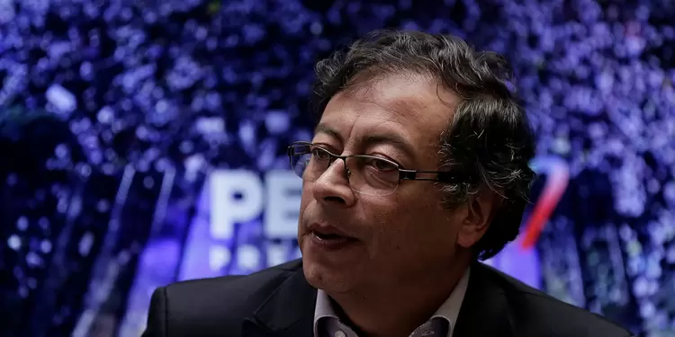 Gustavo Petro, congresista