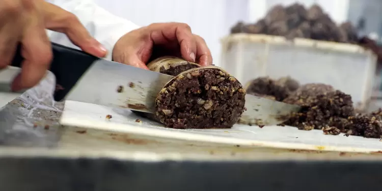 Morcilla con sangre humana