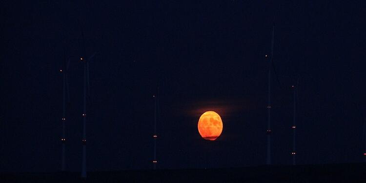 Luna roja. Imagen de referencia.