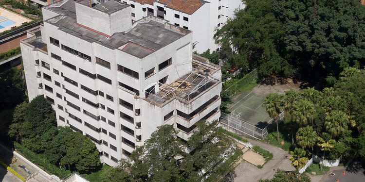 El edificio Mónaco, en El Poblado (Medellín)