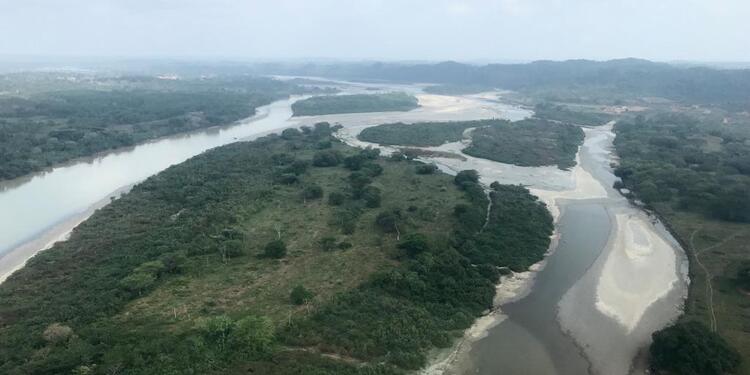 Contraloría evidencia emergencia ambiental en río Cauca
