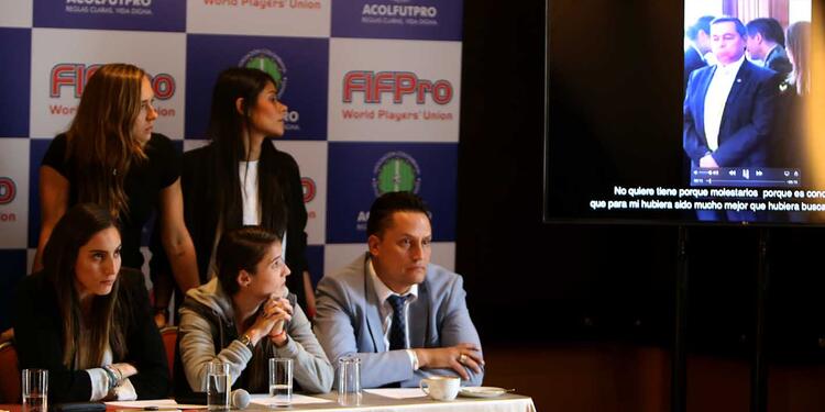 Jugadoras de la Selección Colombia revelaron audios que implican a Álvaro González