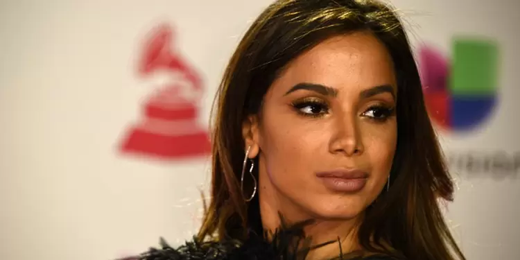 La cantante mostró en redes sociales el sensual movimiento que genera el nuevo tema del colombiano en colaboración con Sean Paul.