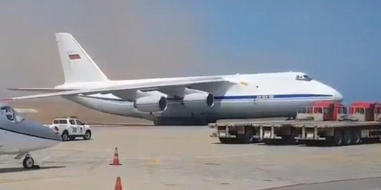Avión Ruso