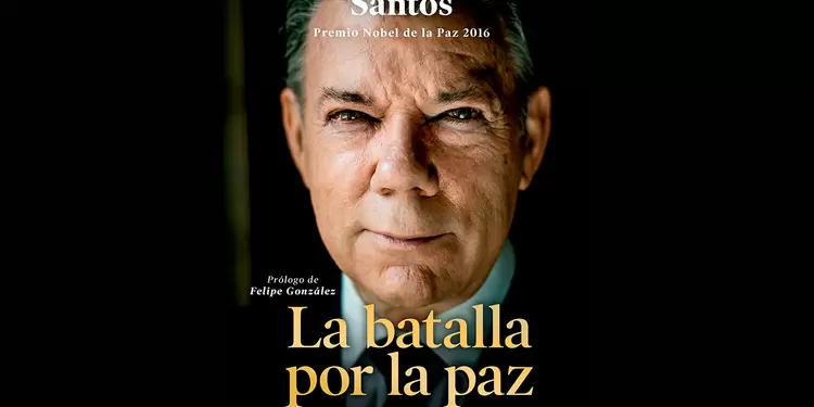 La portada del libro 'La batalla por la paz', del expresidente Juan Manuel Santos