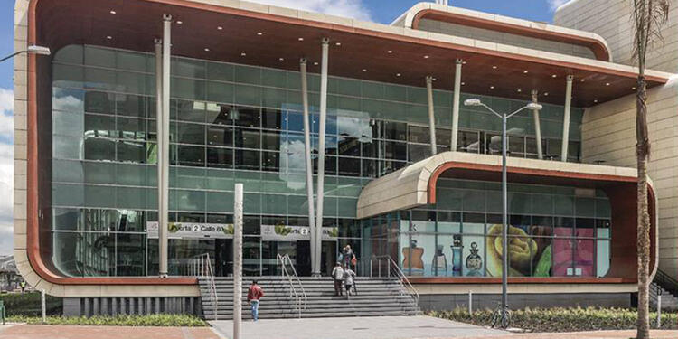 El Centro Comercial Titán Plaza, en Bogotá
