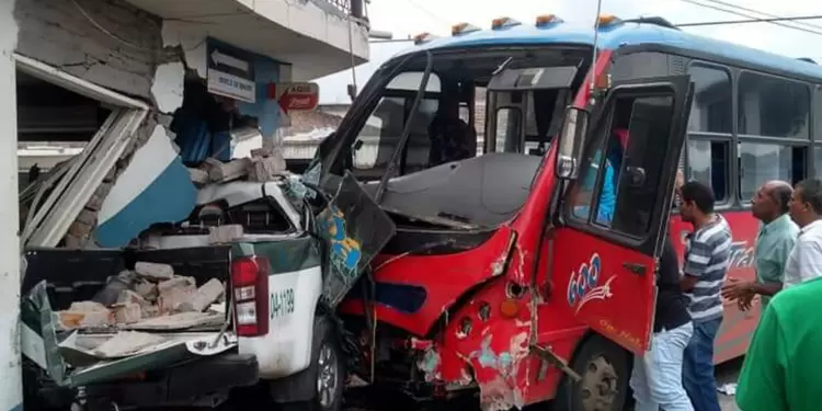 Accidente de patrulla de la Policía Accidente de patrulla de la Policía