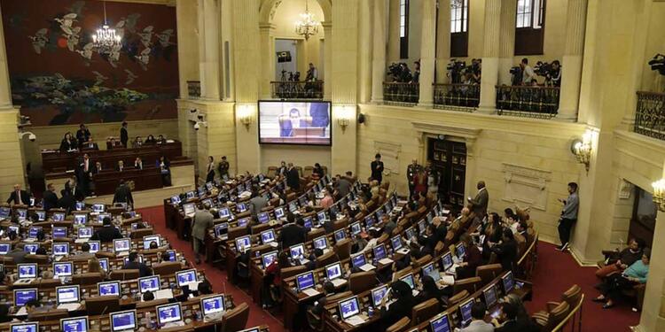 Plenaria de la Cámara discute las objeciones presidenciales a la Ley Estatutaria de la JEP. Plenaria de la Cámara discute las objeciones presidenciales a la Ley Estatutaria de la JEP.