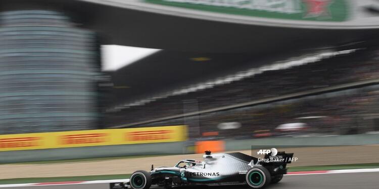 Lewis Hamilton durante un Gran Premio de Fórmula 1. Lewis Hamilton durante el Gran Premio de China de la Fórmula 1 2019