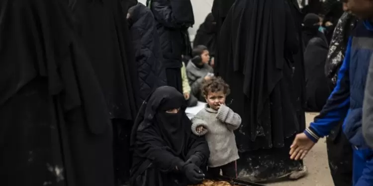 El campamento de AL Hol en Siria refugia 80.000 personas de unas 40 nacionalidades según la Cruz Roja.