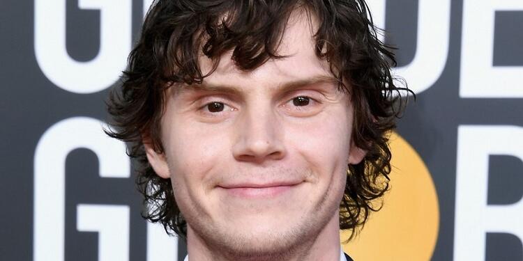 Evan Peters