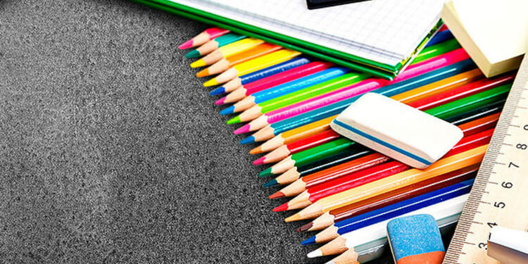 Estudiantes en colegio Estudiantes en colegio