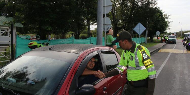Policía de tránsito Ibagué.