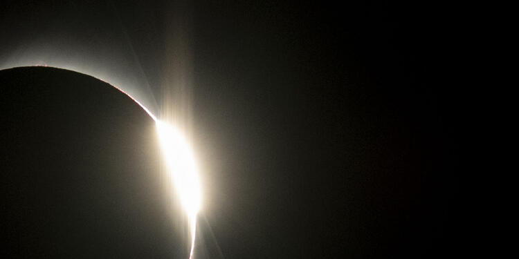 Eclipse solar