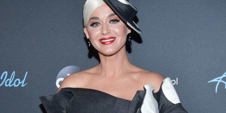 Katy Perry y su controversial método antiedad