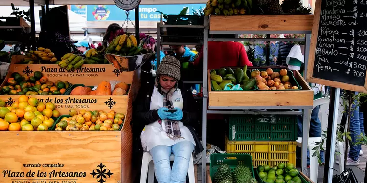 Foto de referencia del mercado campesino en Bogotá