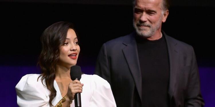 Natalia Reyes y Arnold Schwarzenegger