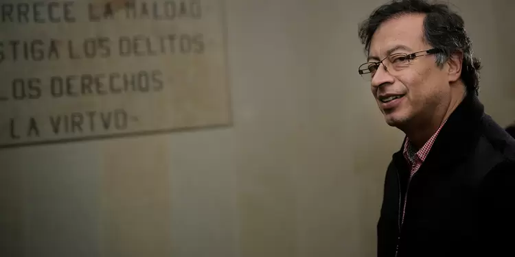 Gustavo Petro, congresista