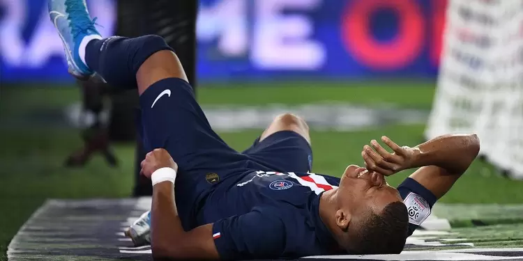 Mbappé lesionado