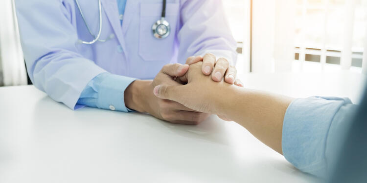 Un doctor