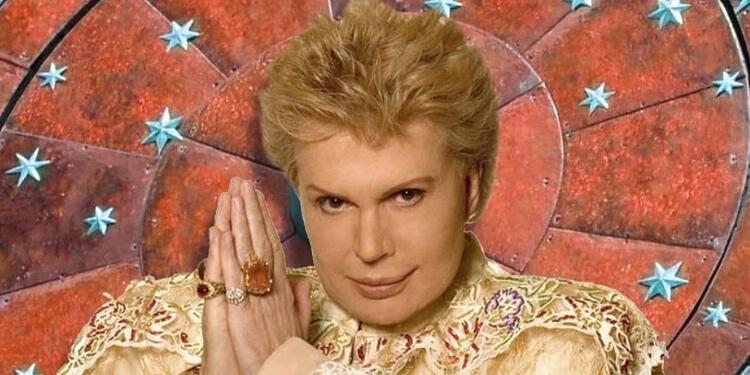 Walter Mercado?