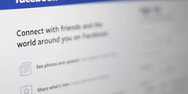 Pantalla de inicio de Facebook