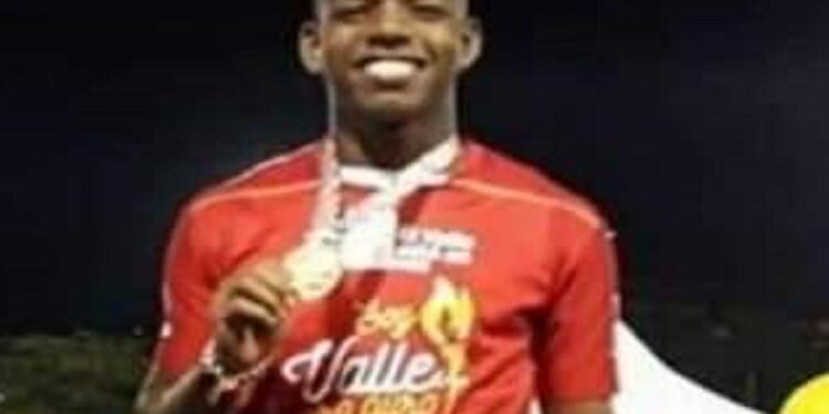 Atleta de salto triple Jhonny Alexander Montenegro Atleta de salto triple Jhonny Alexander Montenegro