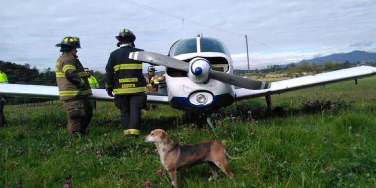 Avioneta cae en Bogotá
