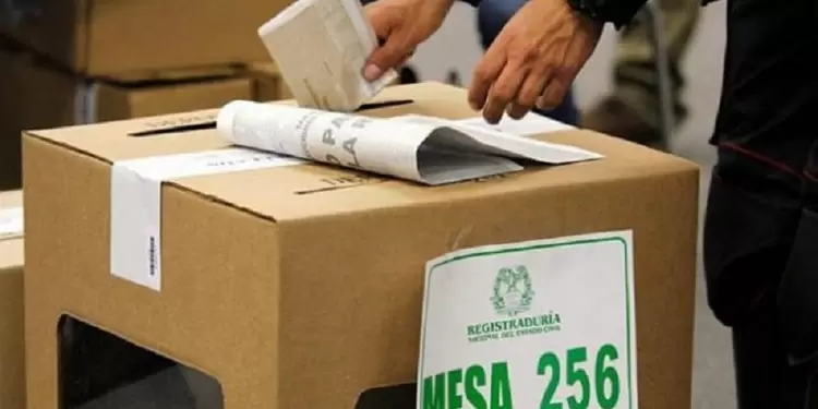 El ciudadano al momento de realizar la consulta en INFOVOTANTES, le indicará el puesto de votación en el que podrá votar