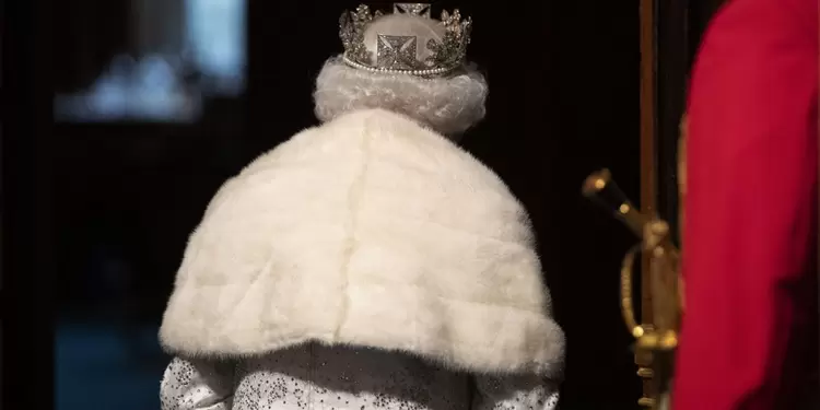 Reina Isabel II