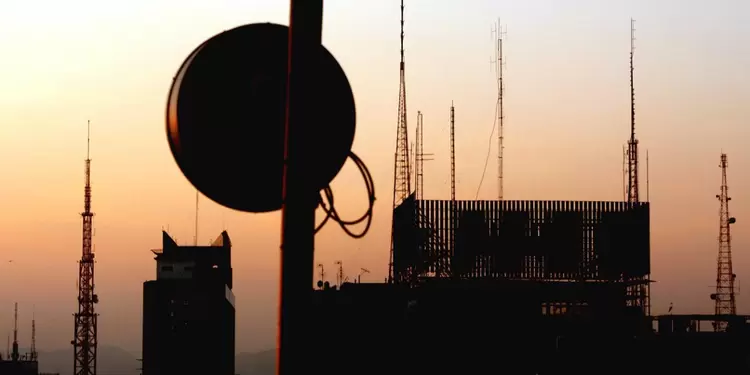 Antena de telecomunicaciones Antena de telecomunicaciones