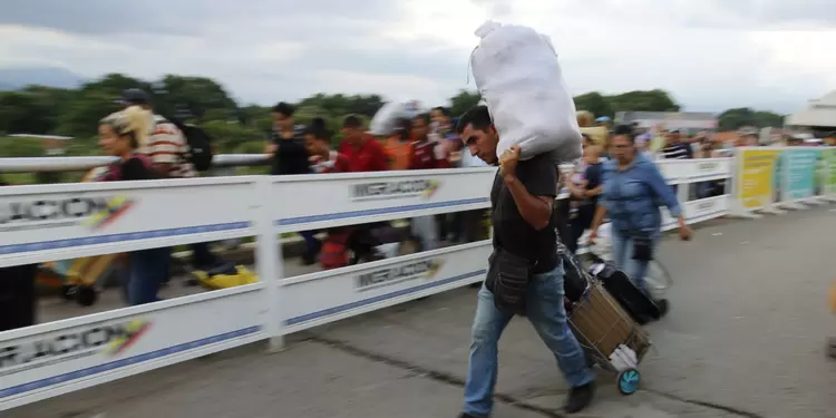 Frontera de Colombia con Venezuela Frontera de Colombia con Venezuela