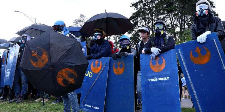 Primera línea de Escudos Azules en Bogotá